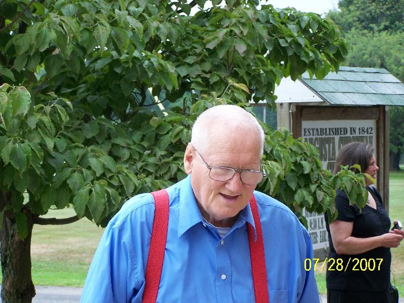 Glenn Tucker (Husband of Donna Kinsey Tucker, Ben's 1st Cousin)