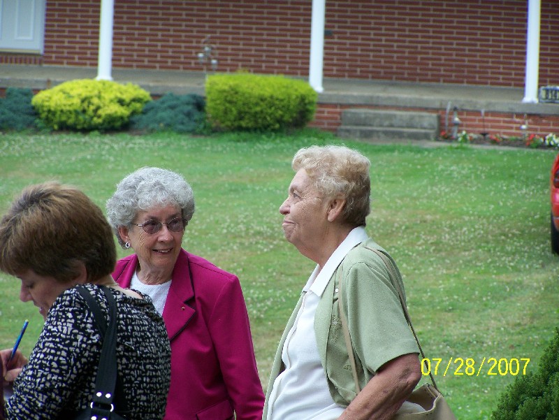 Natalie Solon Hansen, Amy Denton Whitehouse of Massillon and Jean Wallenhurst of Massillon